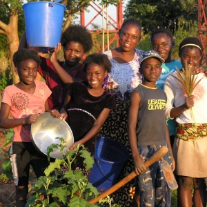 Children and adults involved in the Zambian Children's Fund.